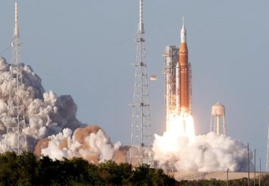Nasa lança foguete da Artemis II para a Lua em momento histórico