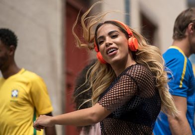 Anitta divulga prévia de música para Copa do Mundo em parceria com Lisa e Rema Anitta divulga prévia de música para Copa do Mundo em parceria com Lisa e Rema