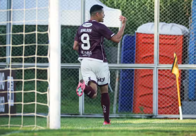 Ferroviária vence o Amazonas de virada no estádio Carlos Zamith Ferroviária vence o Amazonas de virada no estádio Carlos Zamith