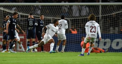 Fluminense marca no fim e empata com Independiente Rivadavia