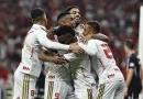 Bola na rede: Internacional goleia Vasco e sobe na tabela Bola na rede: Internacional goleia Vasco e sobe na tabela