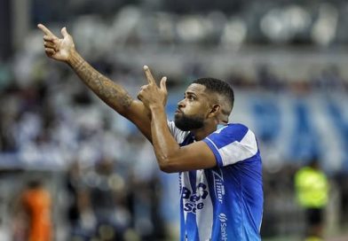 Paysandu vence o Nacional e larga na frente na final da Copa Norte Paysandu vence o Nacional e larga na frente na final da Copa Norte