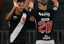 Vasco vence Barracas Central e garante vaga nos playoffs da Sul-Americana