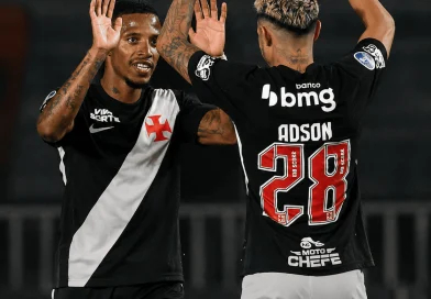 Vasco vence Barracas Central e garante vaga nos playoffs da Sul-Americana