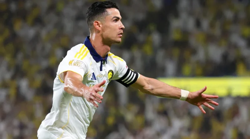 Cristiano Ronaldo faz dois em vitória do Al-Nassr e conquista o seu primeiro título saudita Cristiano Ronaldo faz dois em vitória do Al-Nassr e conquista o seu primeiro título saudita