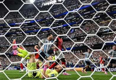 Argentina vence a Áustria em mais um dia histórico para Messi Argentina vence a Áustria em mais um dia histórico para Messi