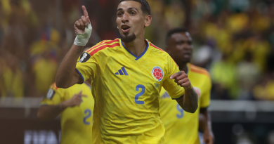 Colômbia vence RD Congo e garante classificação na Copa do Mundo Colômbia vence RD Congo e garante classificação na Copa do Mundo