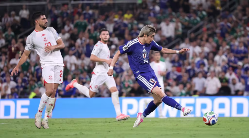 Japão goleia, elimina Tunísia e encaminha classificação na Copa do Mundo Japão goleia, elimina Tunísia e encaminha classificação na Copa do Mundo