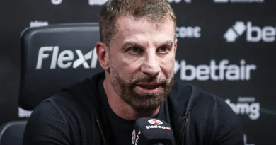 Justiça afasta Pedrinho do comando da SAF do Vasco e nomeia interventora! Justiça afasta Pedrinho do comando da SAF do Vasco e nomeia interventora!