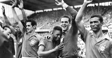 Pelé foi o único jogador de futebol na história a vencer três Copas do Mundo