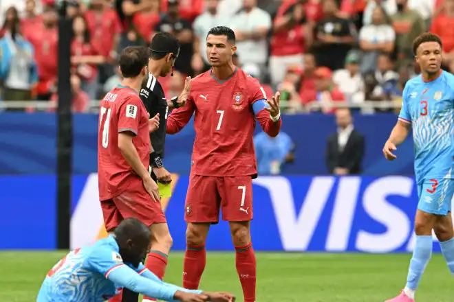 Portugal tropeça contra RD Congo na estreia pela Copa do Mundo Portugal tropeça contra RD Congo na estreia pela Copa do Mundo
