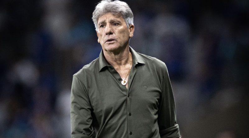 Vasco anuncia a saída do técnico Renato Gaúcho