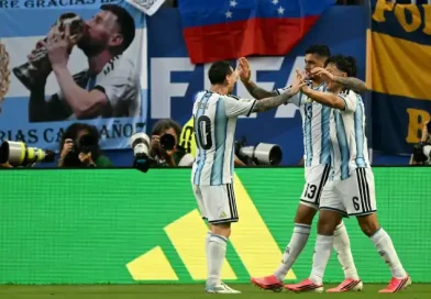 Argentina vence Cabo Verde na prorrogação e avança às oitavas da Copa Argentina vence Cabo Verde na prorrogação e avança às oitavas da Copa