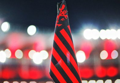 Conselho do Flamengo aprova novo contrato de patrocínio Conselho do Flamengo aprova novo contrato de patrocínio