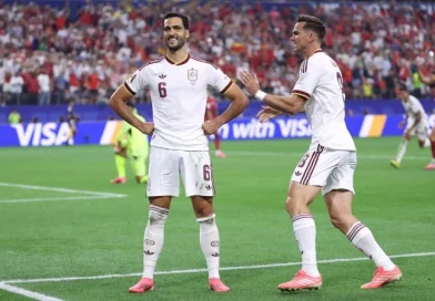Espanha vence Portugal nos acréscimos e avança às quartas da Copa do Mundo Espanha vence Portugal nos acréscimos e avança às quartas da Copa do Mundo