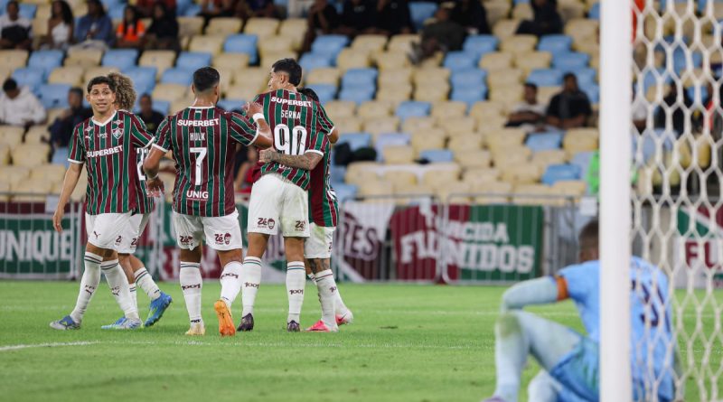 Na estreia de Hulk, Fluminense goleia Nova Iguaçu em amistoso por 6 a 1