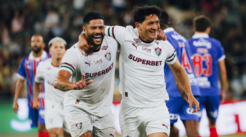 Com gols de Hulk e Cano, Fluminense vence o Bahia em amistoso