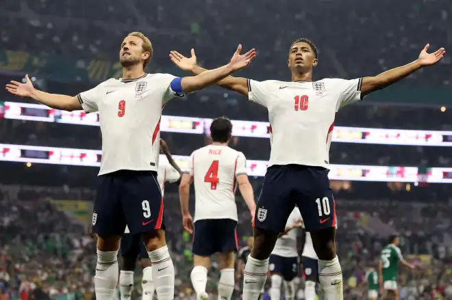  Inglaterra elimina México em jogo de cinco gols na Copa do Mundo