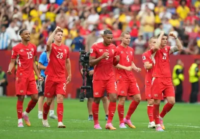 Nos pênaltis, Suíça bate Colômbia e enfrentará Argentina nas quartas da Copa do Mundo