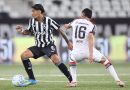 Série A: Athletico-PR vence Botafogo no estádio Nilton Santos Série A: Athletico-PR vence Botafogo no estádio Nilton Santos