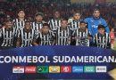Botafogo leva seis gols e perde para o Cienciano em noite de pesadelo Botafogo leva seis gols e perde para o Cienciano em noite de pesadelo
