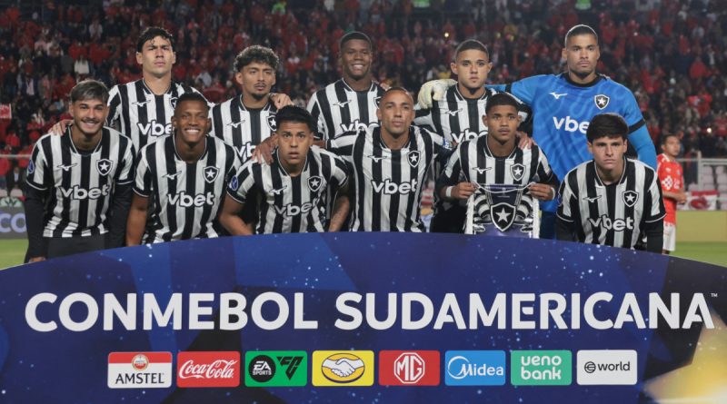 Botafogo leva seis gols e perde para o Cienciano em noite de pesadelo Botafogo leva seis gols e perde para o Cienciano em noite de pesadelo