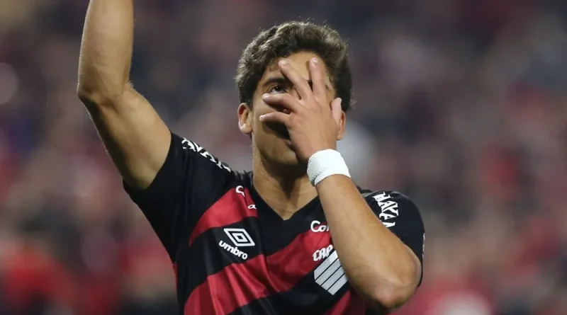 Athletico-PR vence Vitória e larga na frente nas oitavas da Copa do Brasil Athletico-PR vence Vitória e larga na frente nas oitavas da Copa do Brasil