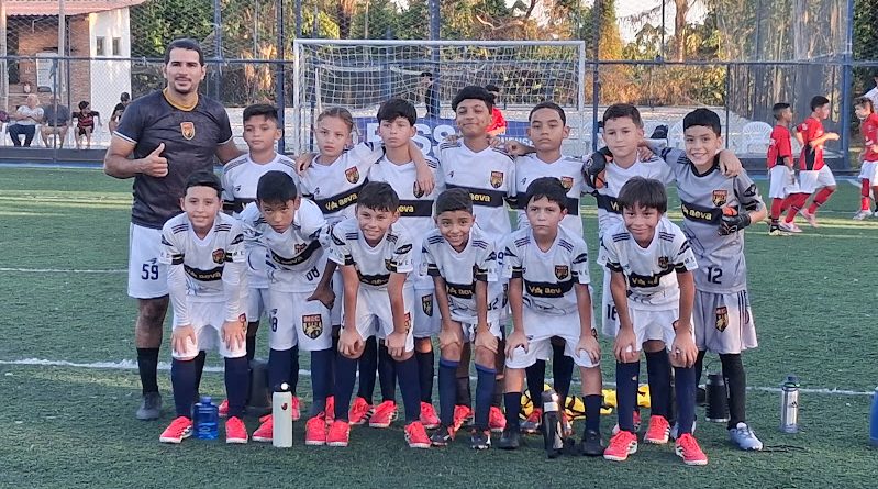 Com um festival de gols, MEC vence Botafogo pelo estadual de soccer society sub-10 Com um festival de gols, MEC vence Botafogo pelo estadual de soccer society sub-10