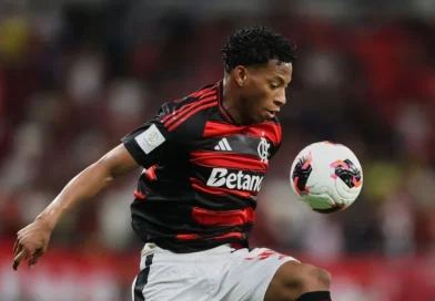 Flamengo acerta venda de Plata para o Dínamo de Moscou Flamengo acerta venda de Plata para o Dínamo de Moscou