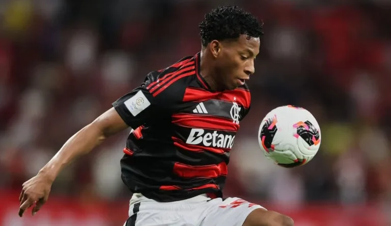 Flamengo acerta venda de Plata para o Dínamo de Moscou Flamengo acerta venda de Plata para o Dínamo de Moscou