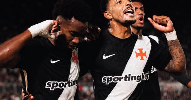 Vasco goleia o Olimpia no Defensores del Chaco e avança na Sul-Americana Vasco goleia o Olimpia no Defensores del Chaco e avança na Sul-Americana