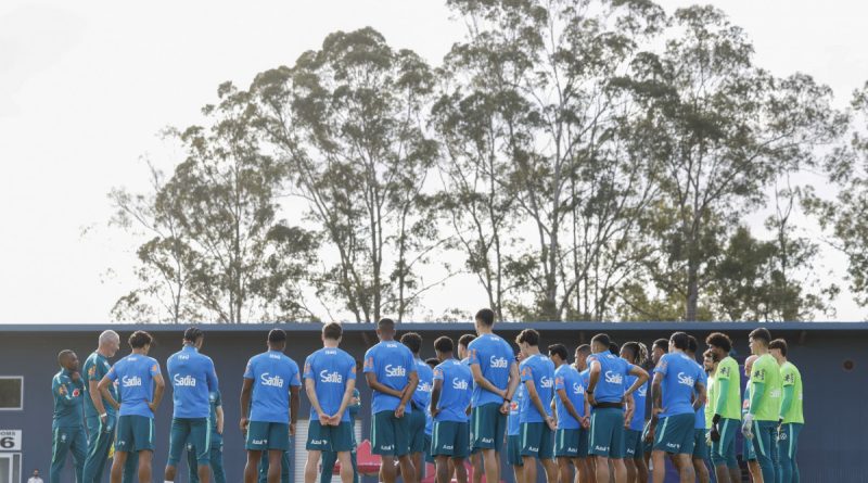 Ancelotti comanda primeiro treino da Seleção com grupo completo Ancelotti comanda primeiro treino da Seleção com grupo completo