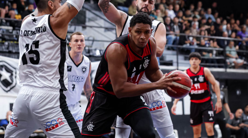 Flamengo vence Botafogo e garante vaga na final do Carioca de basquete Flamengo vence Botafogo e garante vaga na final do Carioca de basquete