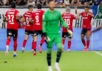 Flamengo vence o Remo no Mangueirão e assume liderança do Brasileirão Flamengo vence o Remo no Mangueirão e assume liderança do Brasileirão