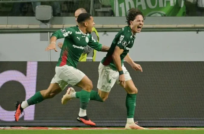 Palmeiras vence a LDU em casa e jogará pelo empate no Equador
