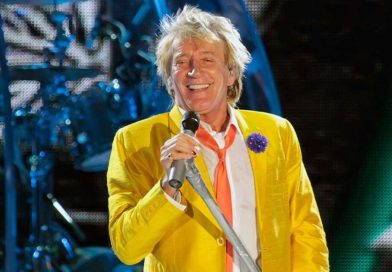 Rod Stewart anuncia última turnê da carreira aos 81 anos Rod Stewart anuncia última turnê da carreira aos 81 anos