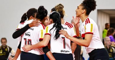 Sesc Flamengo vence clássico contra Fluminense na estreia da Copa Supervôlei Sesc Flamengo vence clássico contra Fluminense na estreia da Copa Supervôlei