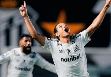 Santos vence Atlético e leva vantagem para volta das quartas da Copa Sul-Americana