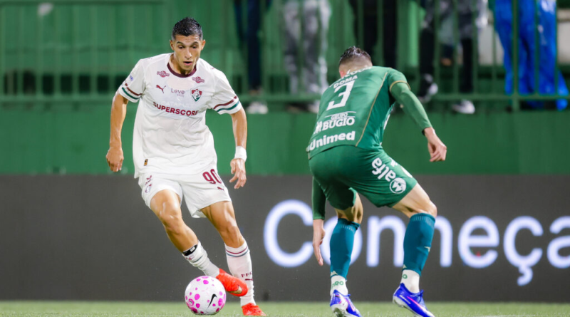 Chapecoense vence o Fluminense na Arena Condá Chapecoense vence o Fluminense na Arena Condá