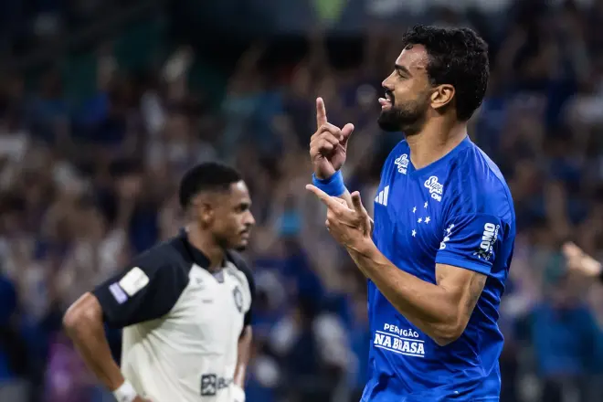 Cruzeiro vence Remo e chega ao 3º lugar do Brasileirão Cruzeiro vence Remo e chega ao 3º lugar do Brasileirão