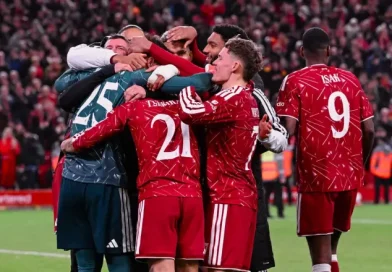 Liverpool vence Chelsea nos pênaltis e avança às oitavas da Copa da Liga Inglesa Liverpool vence Chelsea nos pênaltis e avança às oitavas da Copa da Liga Inglesa