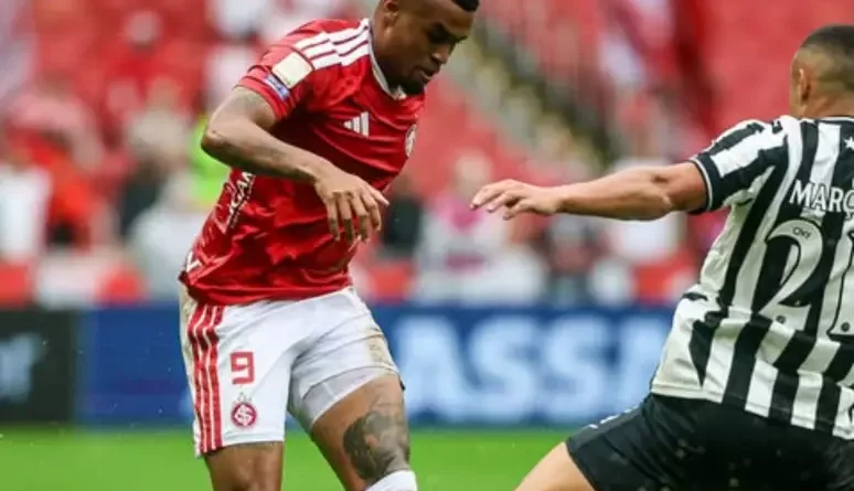 Internacional vence Botafogo e deixa o Z4 Internacional vence Botafogo e deixa o Z4